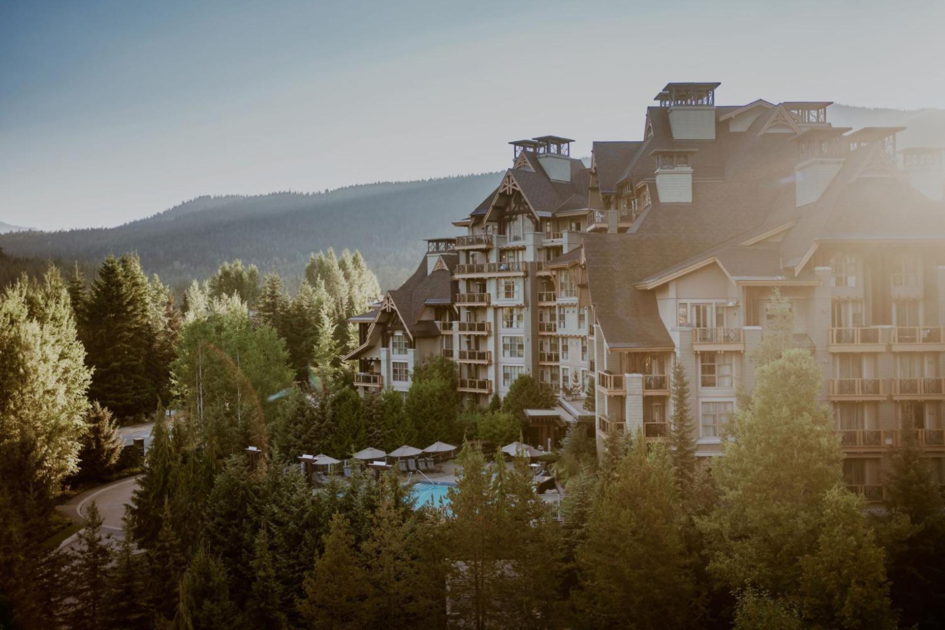 Four Seasons Resort Whistler Extérieur photo