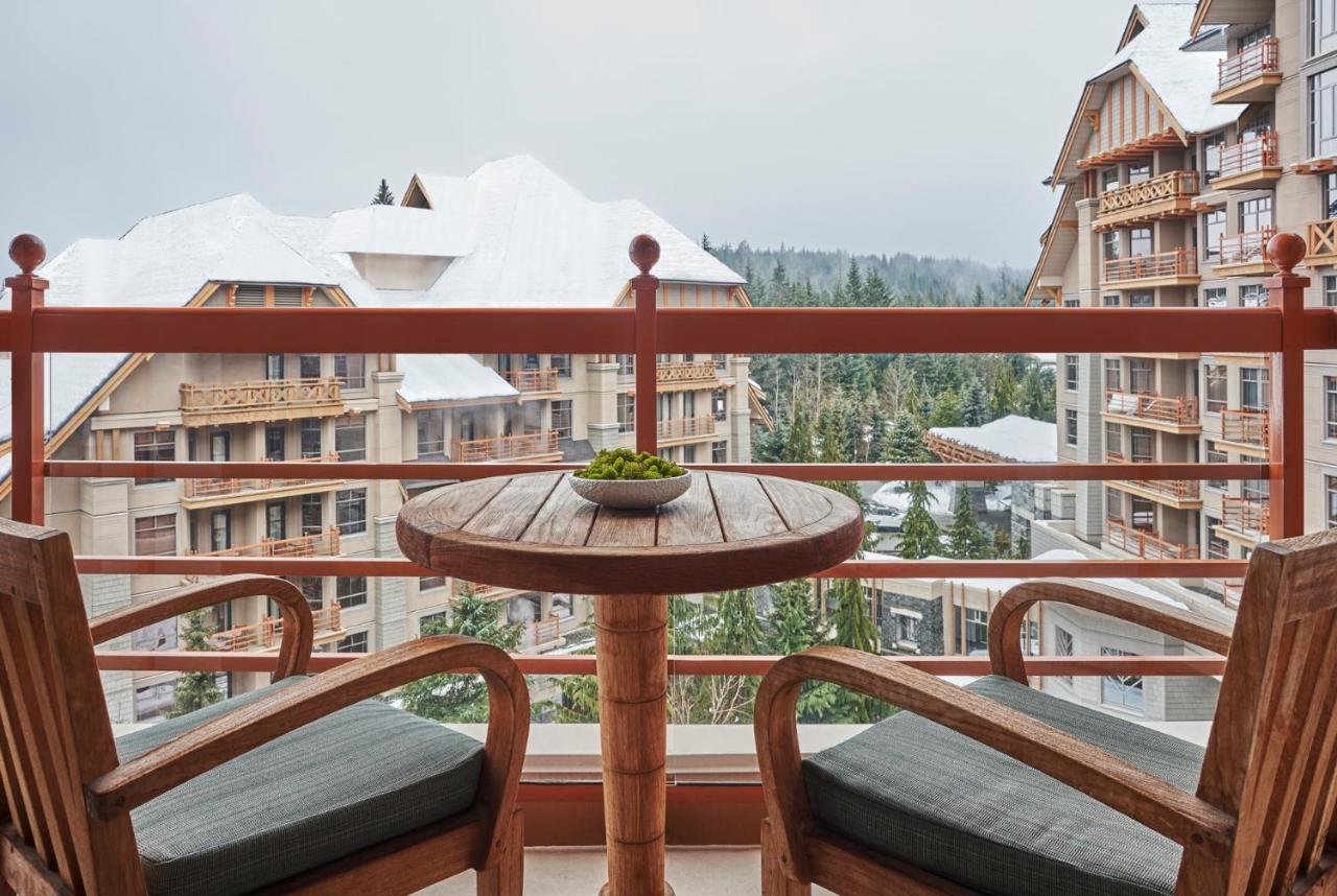 Four Seasons Resort Whistler Extérieur photo